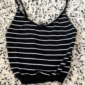 Forever 21 b&w striped crop tank top